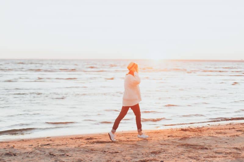 beach-walking-sunset