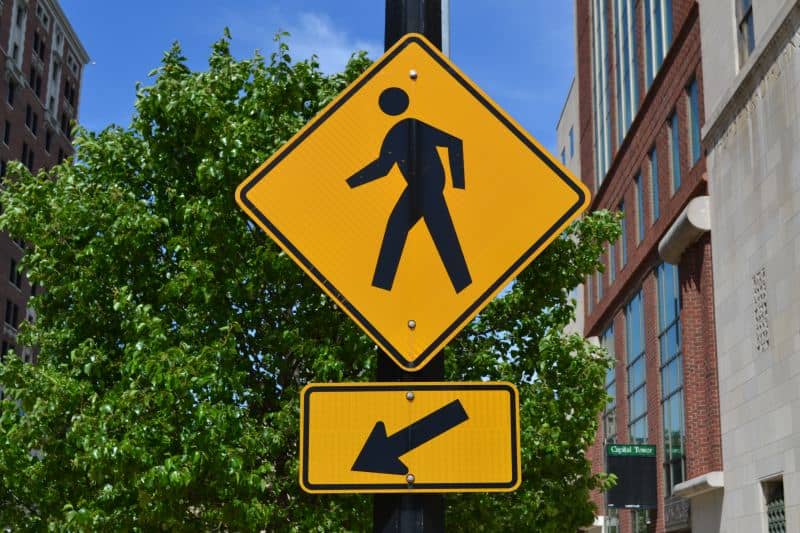 Michigan crosswalk laws: What pedestrians, drivers should do